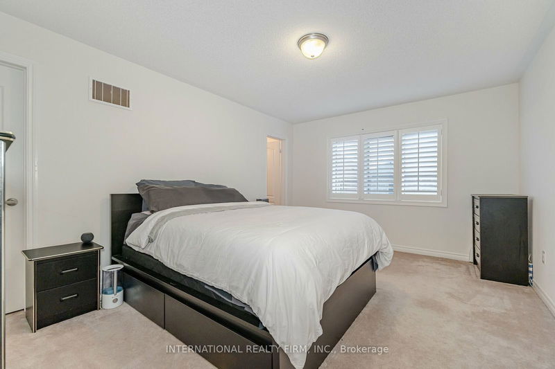 126 Agava Cres  Brampton, L7A 4R9 | Image 11