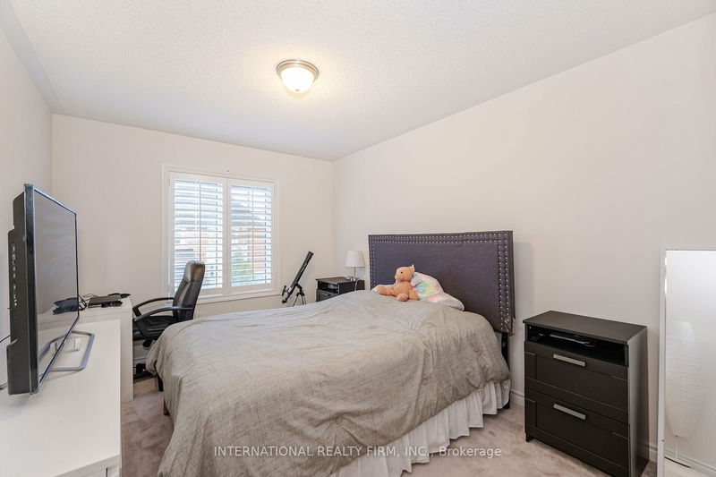 126 Agava Cres  Brampton, L7A 4R9 | Image 14