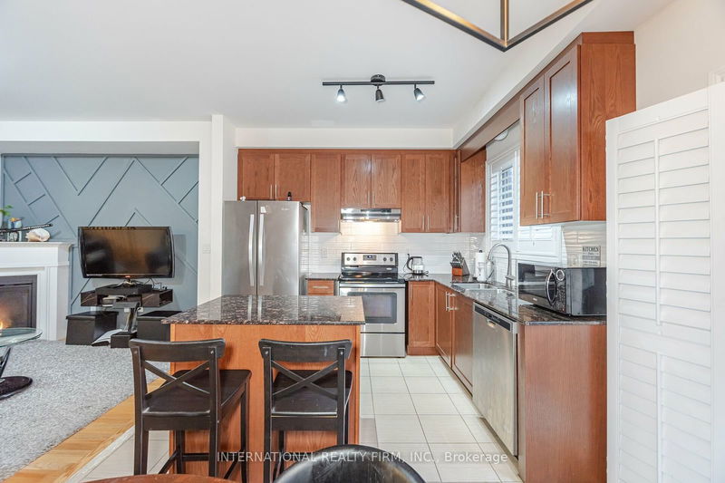 126 Agava Cres  Brampton, L7A 4R9 | Image 8