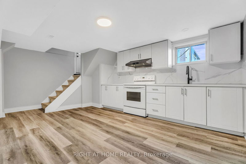 30 Nash Dr  Toronto, M3M 2L3 | Image 26