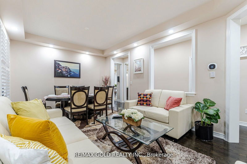 10 Lisson Cres  Brampton, L6X 5H8 | Image 10