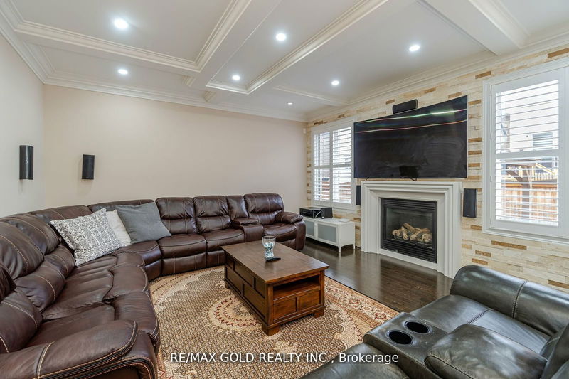 10 Lisson Cres  Brampton, L6X 5H8 | Image 14