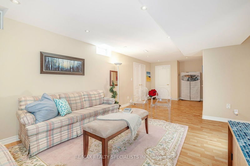 3604 Emery Dr  Mississauga, L5M 7G5 | Image 6