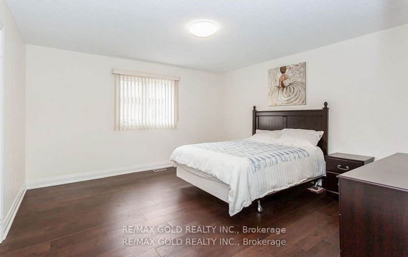 799 Envoy Dr  Mississauga, L5W 1H3 | Image 33