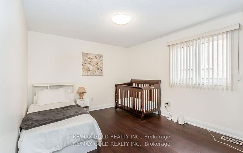 799 Envoy Dr  Mississauga, L5W 1H3 | Image 36