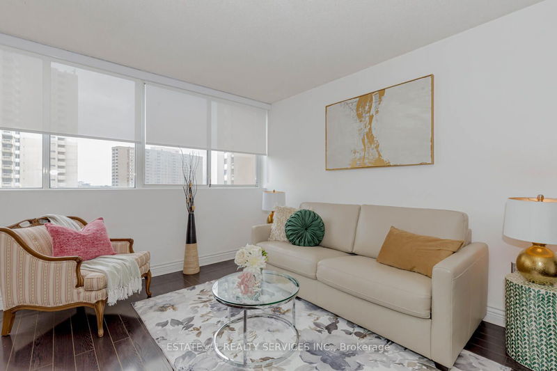  802 - 3590 Kaneff Cres  Mississauga, L5A 3X3 | Image 11