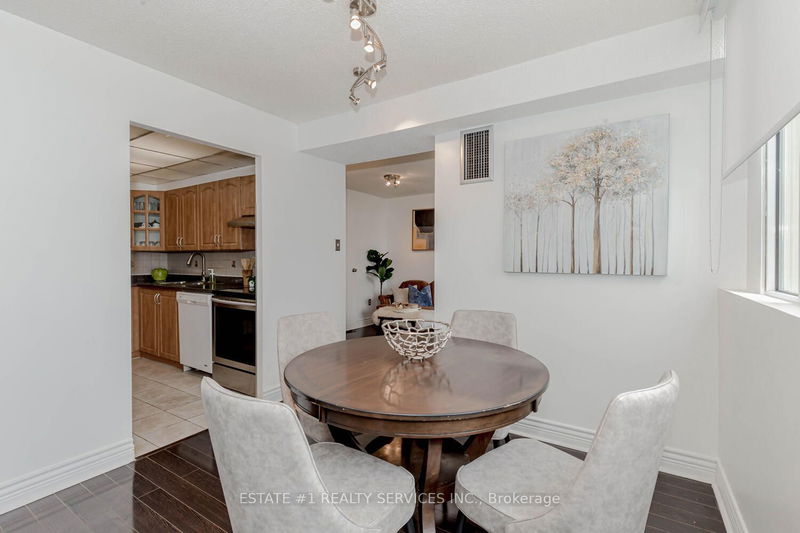  802 - 3590 Kaneff Cres  Mississauga, L5A 3X3 | Image 17