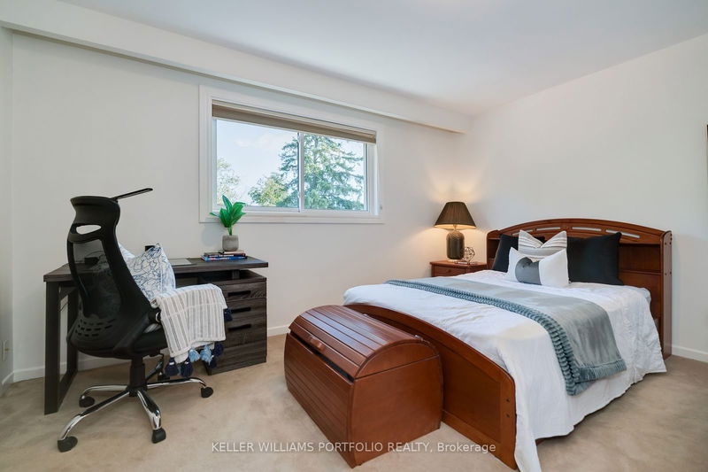 3557 Silverplains Dr  Mississauga, L4X 2P6 | Image 15