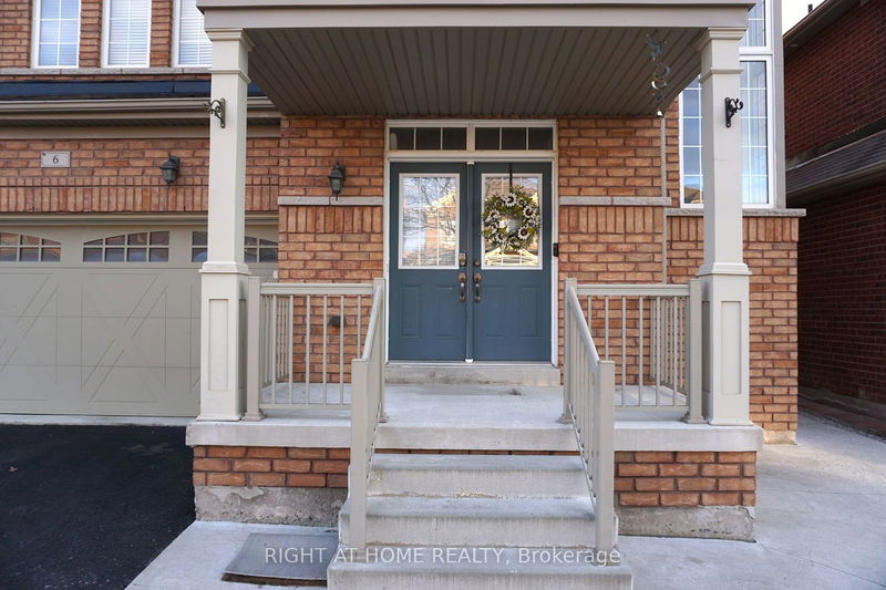 6 Bryony Rd  Brampton, L6R 0G2 | Image 3