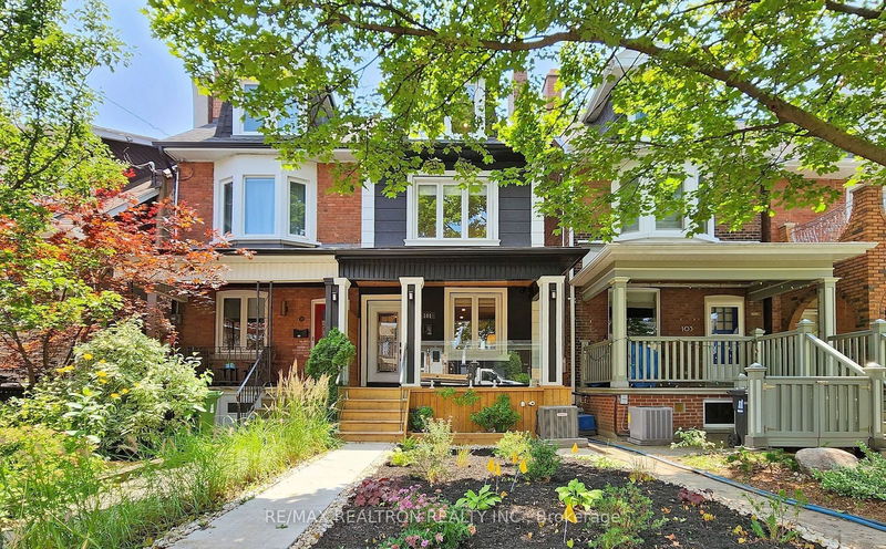 101 Ashburnham Rd  Toronto, M6H 2K6 | Image 2