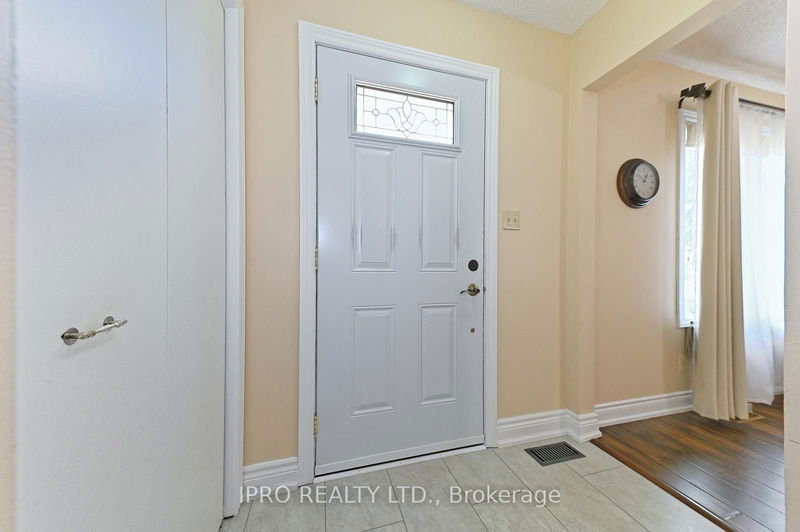 19 Chapel St  Halton Hills, L7G 4Z5 | Image 4