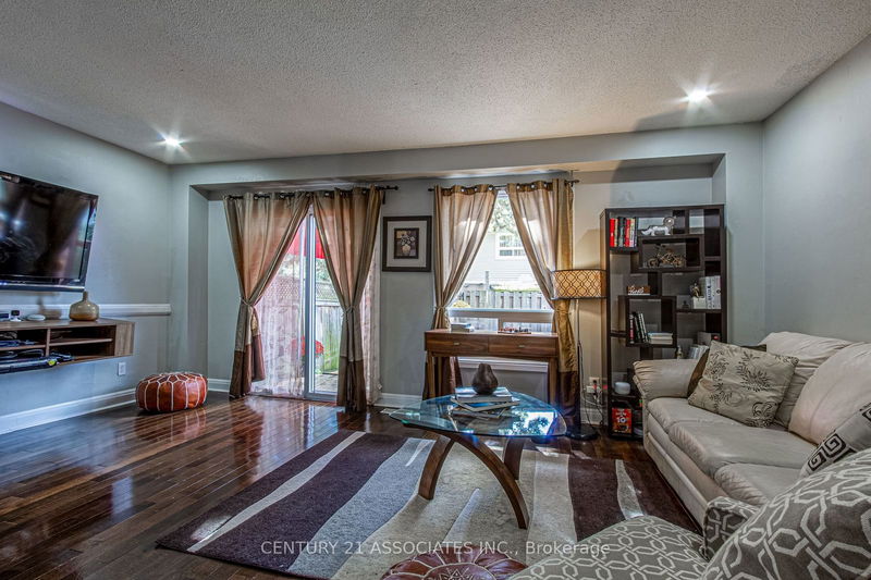  29 - 2079 The Collegeway   Mississauga, L5L 3M1 | Image 16