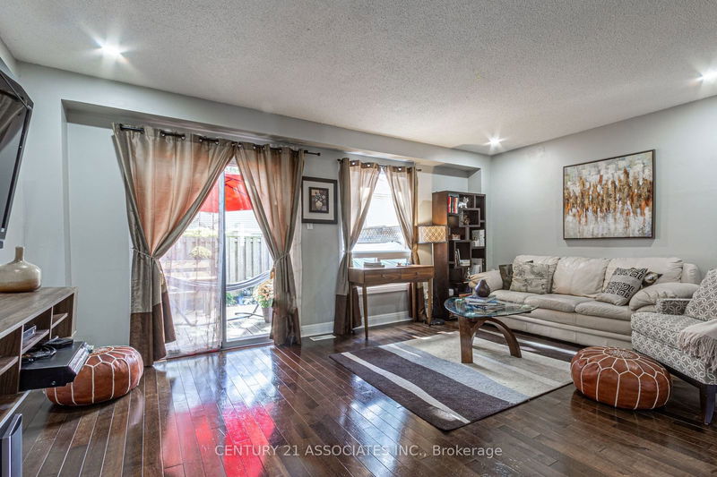  29 - 2079 The Collegeway   Mississauga, L5L 3M1 | Image 17