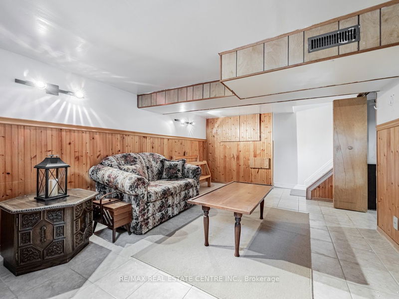 40 Grattan St  Toronto, M9N 3J5 | Image 26