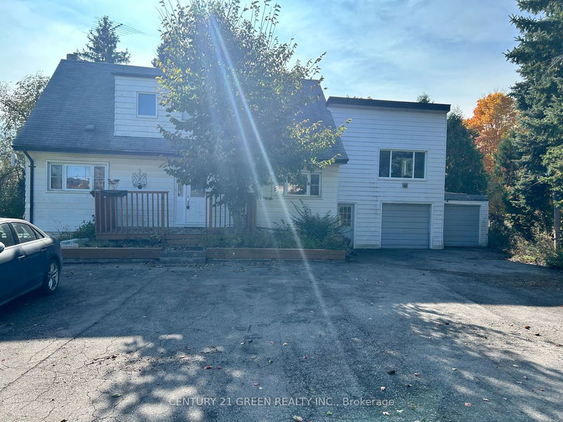 home for lease on 12692 Hurontario Street