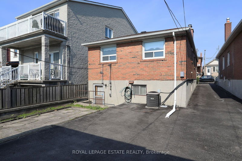 223 Rosemount Ave  Toronto, M6H 2N2 | Image 28