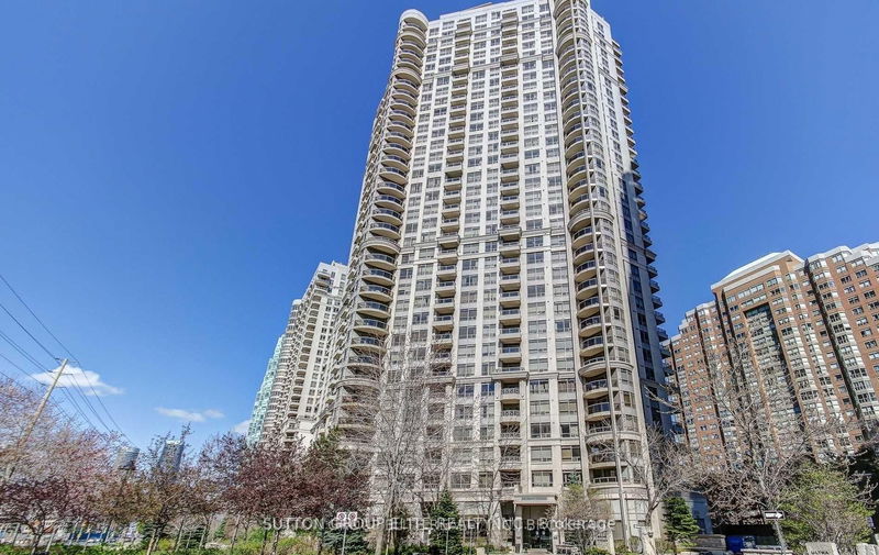 home for lease on 911-310 Burnhamthorpe Road W