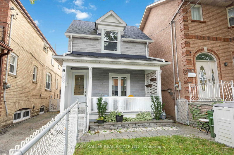 359 Westmoreland Ave  Toronto, M6H 3A6 | Image 2