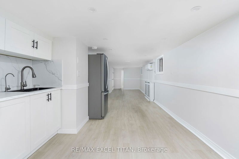 796 Jane St  Toronto, M6N 4C1 | Image 29