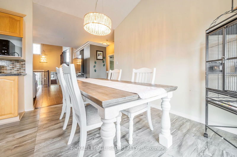 71 Hunter Rd  Orangeville, L9W 5C5 | Image 10