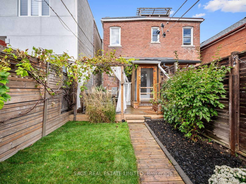 47 Armstrong Ave  Toronto, M6H 1V9 | Image 32