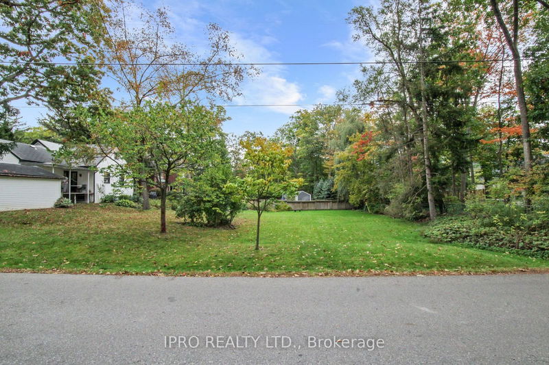 1274 Mona Rd  Mississauga, L5G 3A1 | Image 10