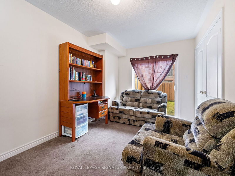 39 Sea Drifter Cres  Brampton, L6P 4B2 | Image 33