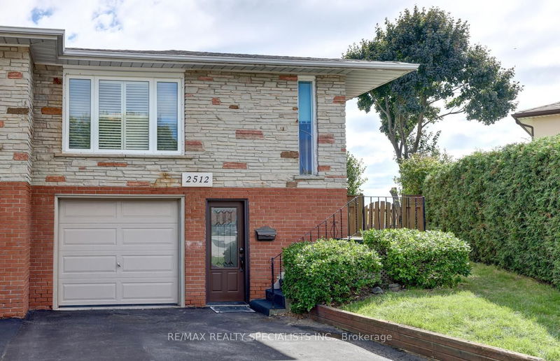 2512 Harman Crt  Mississauga, L5J 1T8 | Image 1