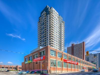 815 - 1420 Dupont Street