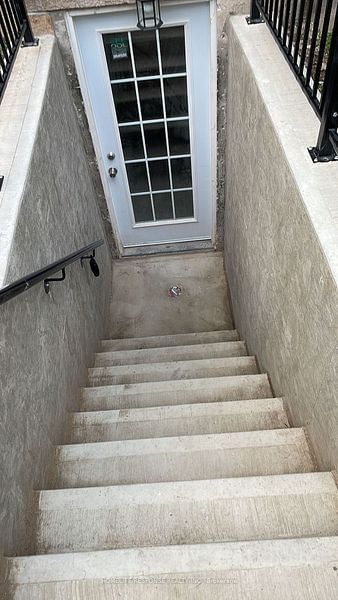 Unit Lower — 4 Laurier Ave, Milton - BM Bronte Meadows image-0-0