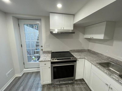 Unit Lower — 4 Laurier Ave, Milton - BM Bronte Meadows image-0-2