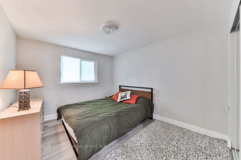 1316 Playford Rd  Mississauga, L5J 3V7 | Image 20