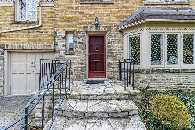 24 Burnhamthorpe Park Blvd  Toronto, M9A 1H9 | Image 4