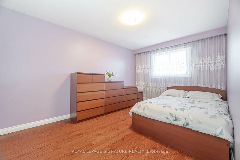 123 Treeview Dr  Toronto, M8W 4C4 | Image 19