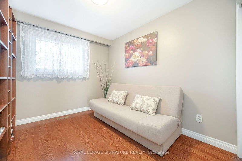 123 Treeview Dr  Toronto, M8W 4C4 | Image 21