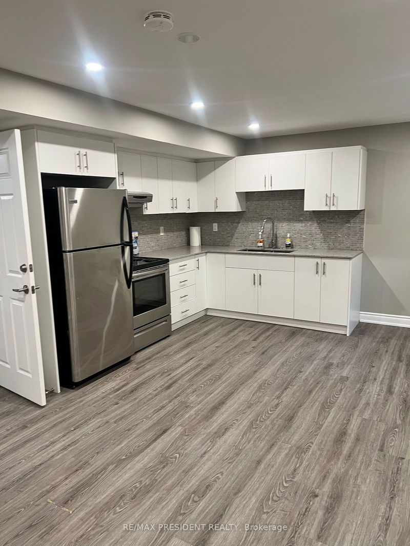 home for lease on 2-1821 Christopher Road