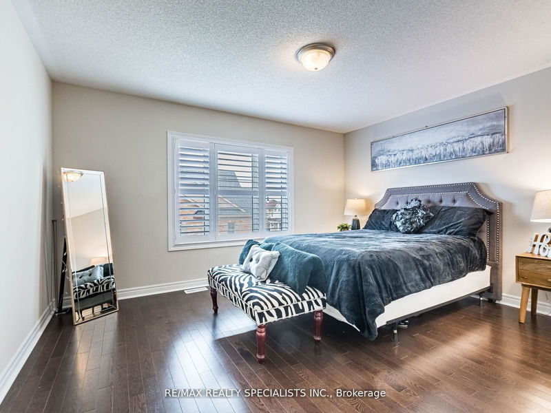 29 Finegan Circ  Brampton, L7A 4Z7 | Image 17