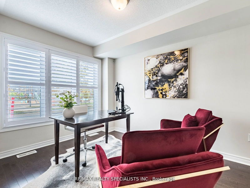 29 Finegan Circ  Brampton, L7A 4Z7 | Image 25