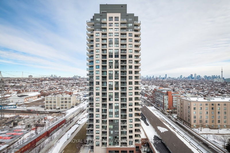  1612 - 1420 Dupont St  Toronto, M6H 4J8 | Image 18