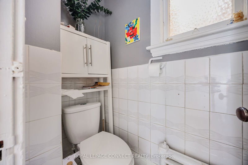 154 Dowling Ave  Toronto, M6K 3A6 | Image 31