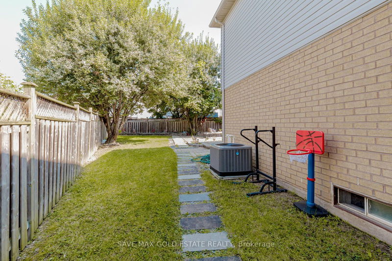 1201 Mowat Lane  Milton, L9T 5R2 | Image 37