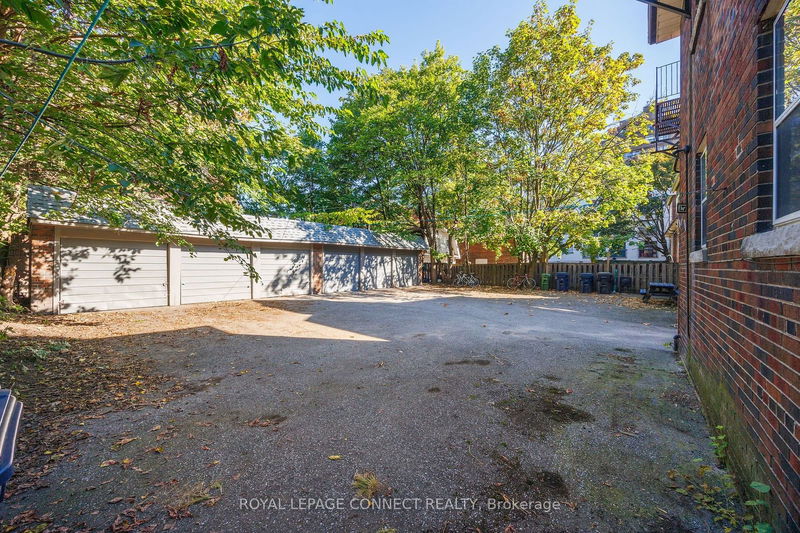 12 Laxton Ave  Toronto, M6K 1K9 | Image 4