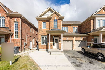 88 Truro Circ  Brampton, L7A 0C4 | Image 1