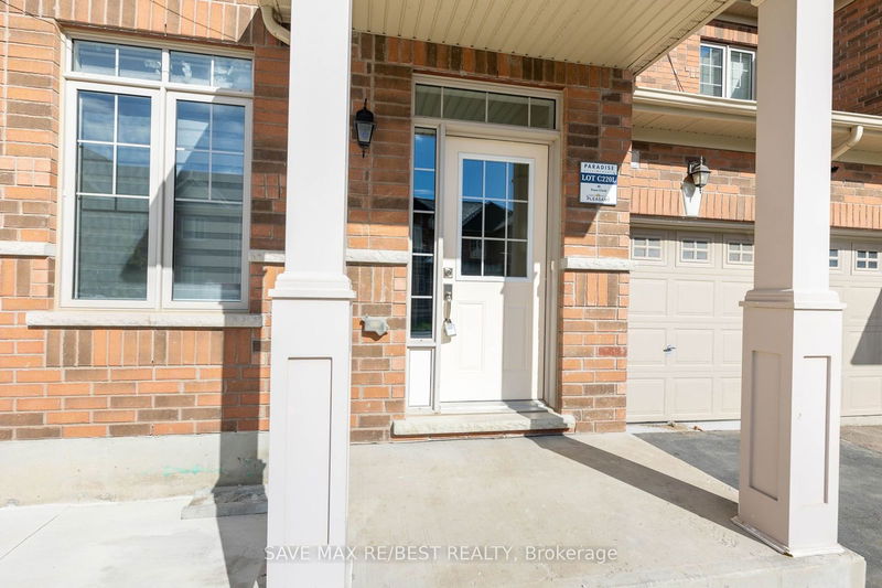 88 Truro Circ  Brampton, L7A 0C4 | Image 2