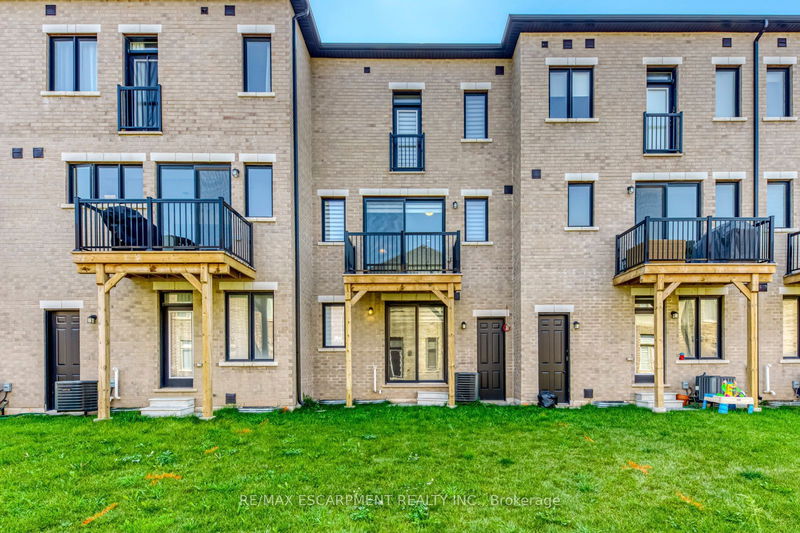 1488 Yellow Rose Circ  Oakville, L6M 5L3 | Image 39