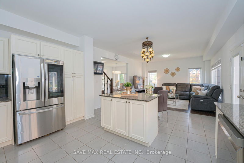 39 Agava St  Brampton, L7A 4S5 | Image 12