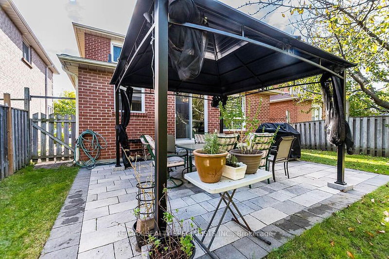 6525 WARBLER Lane  Mississauga, L5N 6E1 | Image 39