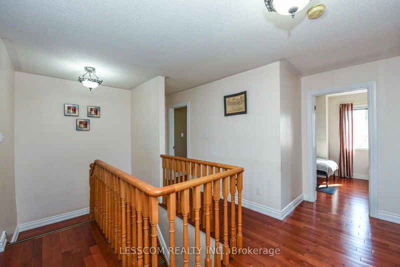 30 Fairhill Ave  Brampton, L7A 2E7 | Image 16