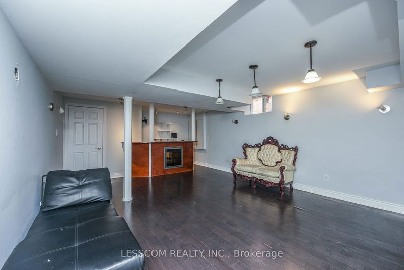 30 Fairhill Ave  Brampton, L7A 2E7 | Image 32