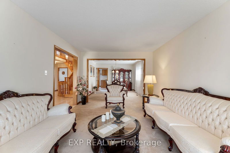 936 Summerbreeze Crt  Mississauga, L5V 1C9 | Image 8